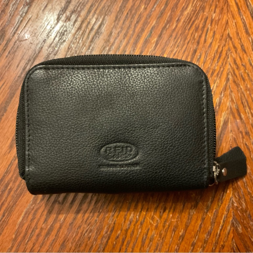 Men’s RFID Safe Double Zipper 8 Pocket 5 Card Slot Genuine Leather Wallet!